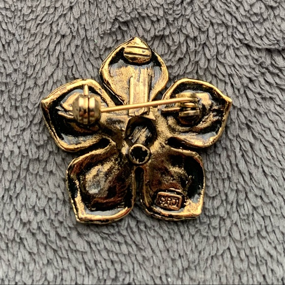 3/$15 Flower and Rhinestone Brooch - Picture 2 of 2